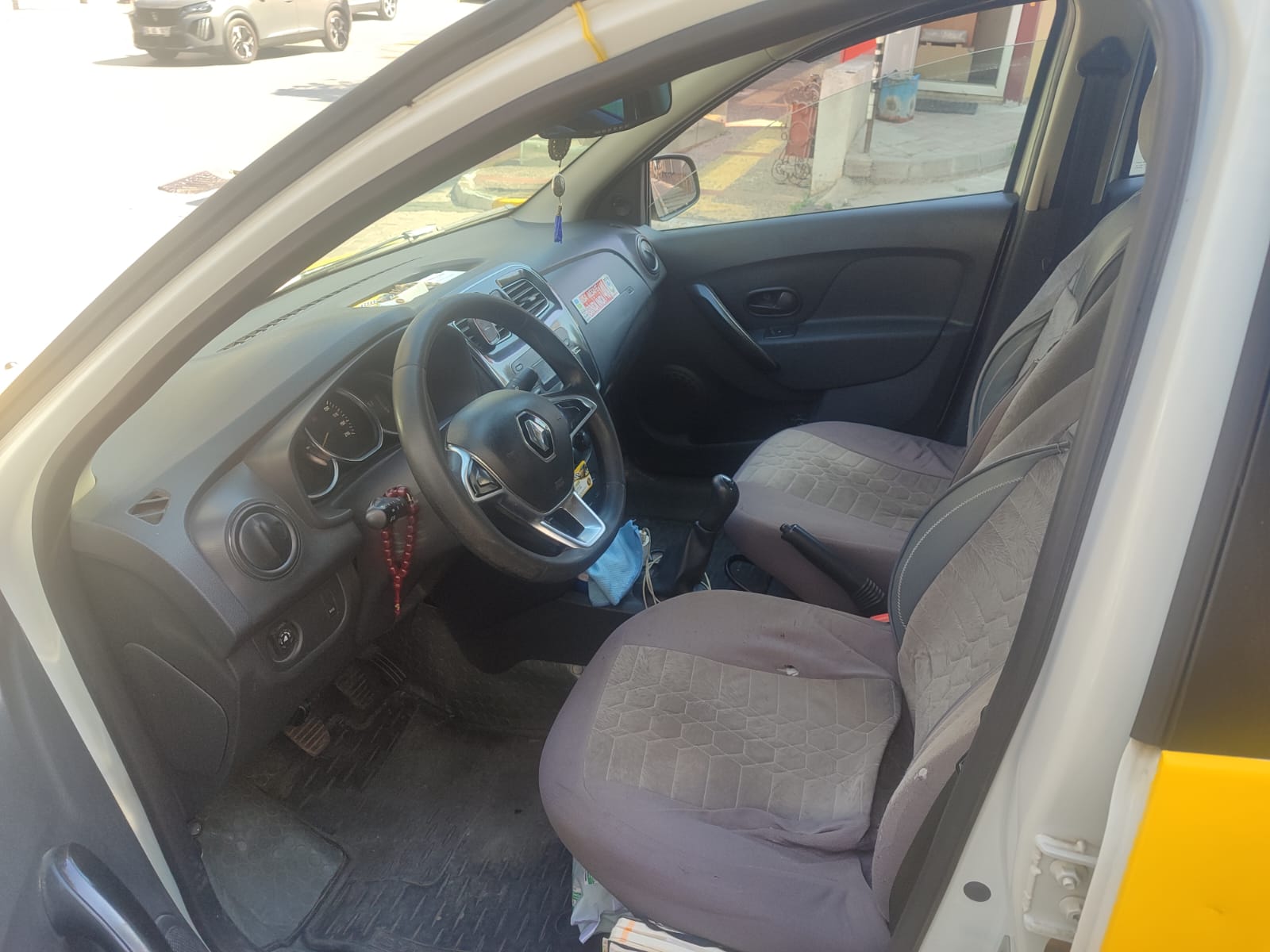 Bandırma'da hızlı taksi çağırma. Bandırma en yakın taksi.