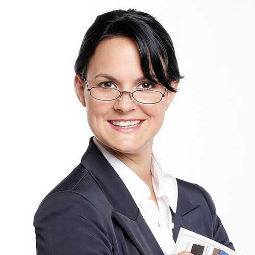 Kalite Kontrol Şefi Ayşe Demir